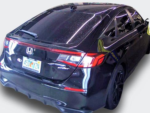Used 2024 Honda Civic Sport image 11