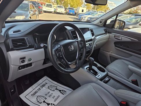 Used 2017 Honda Pilot EX-L image 8