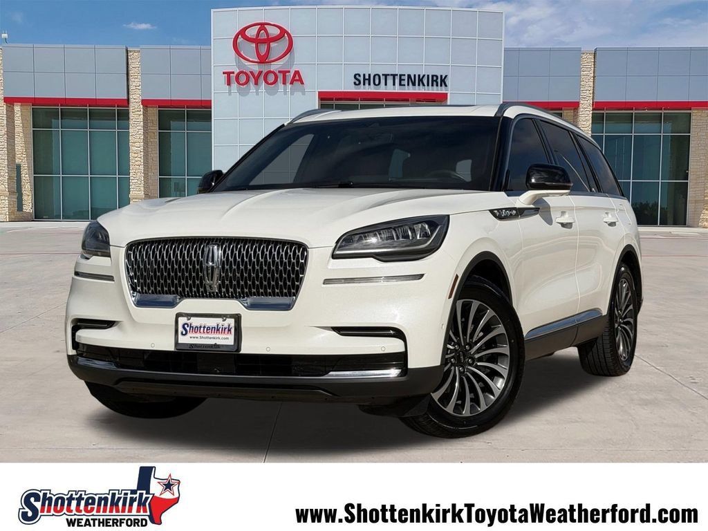 Used 2023 Lincoln Aviator Reserve w/ Equipment Group 201A RWD image 1