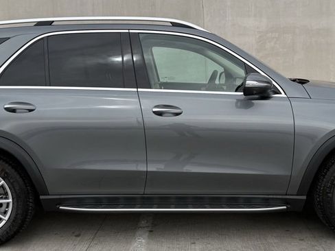 Used 2025 Mercedes-Benz GLE 350 4MATIC image 3