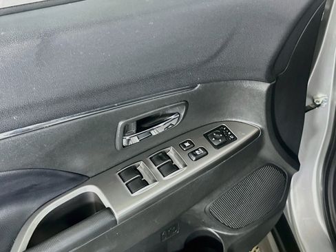 Used 2024 Mitsubishi Outlander Sport AWD image 15