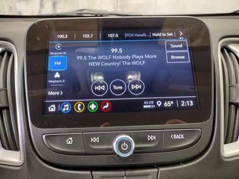 Used 2024 Chevrolet Malibu LT FWD image 28