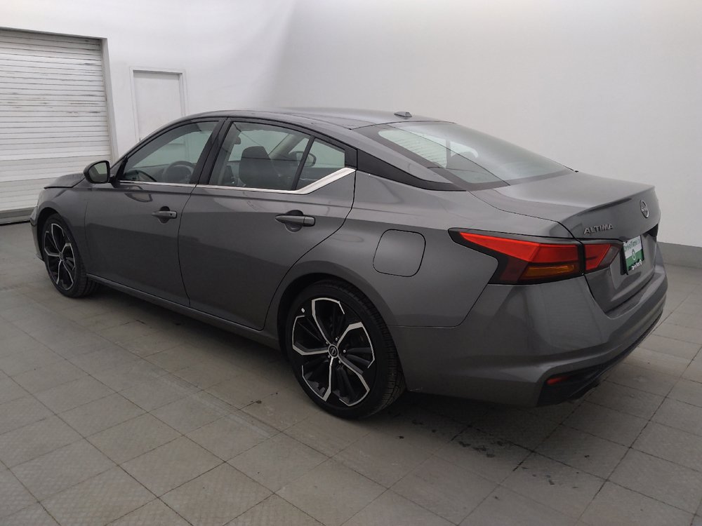 Used 2024 Nissan Altima 2.5 SR FWD image 3