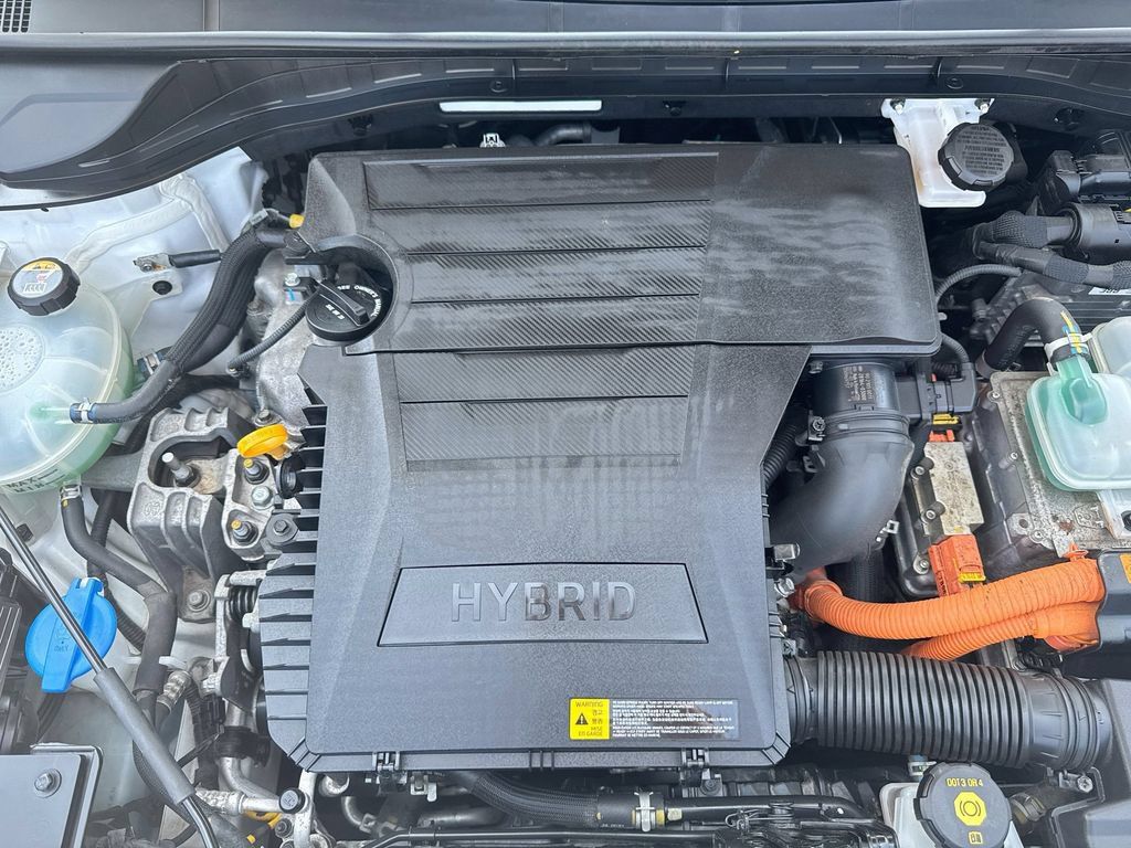 Used 2017 Kia Niro FWD image 31
