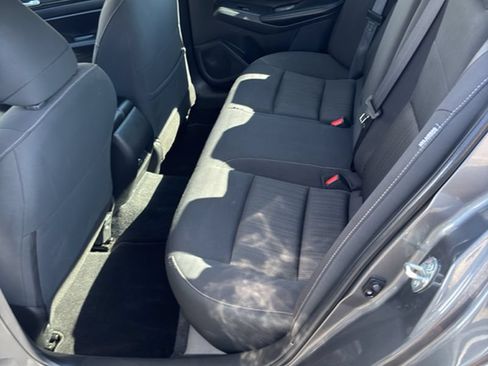 Used 2025 Nissan Altima 2.5 SV FWD image 10