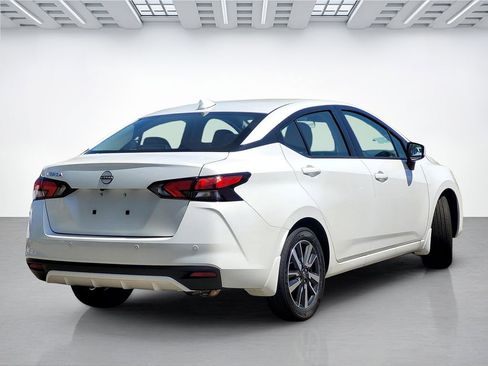 New 2025 Nissan Versa SV w/ Trunk Package FWD image 4