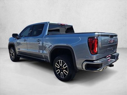 Used 2025 GMC Sierra 1500 AT4 w/ AT4 Premium Package AWD/4WD image 9