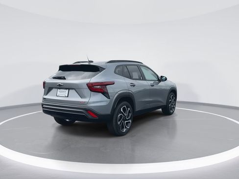 New 2026 Chevrolet Trax RS FWD image 8