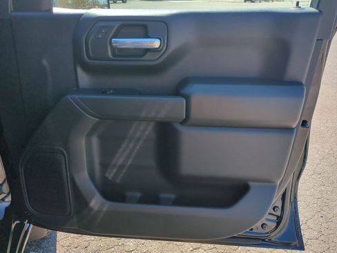 Certified 2026 Chevrolet Silverado 1500 Custom Trail Boss w/ LPO, Dark Essentials Package image 26