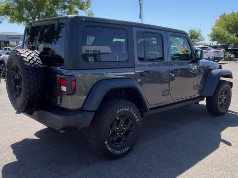 Used 2023 Jeep Wrangler Unlimited w/ Cold Weather Group AWD/4WD image 7