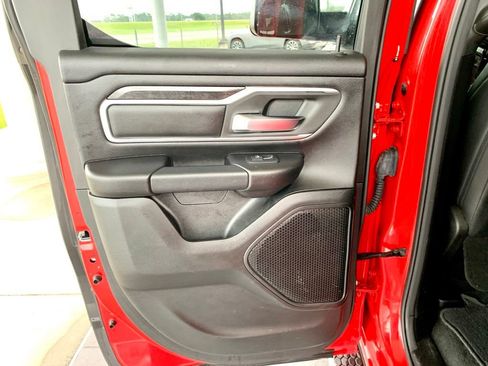 Used 2019 RAM 1500 Big Horn AWD/4WD image 17