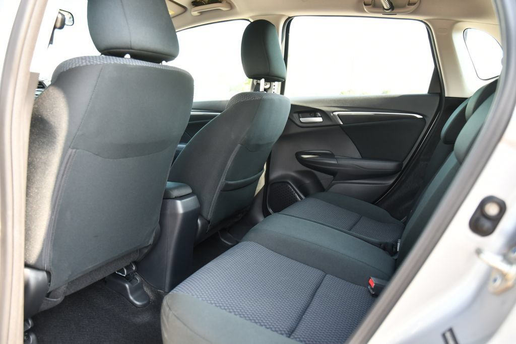 Used 2019 Honda Fit LX image 19