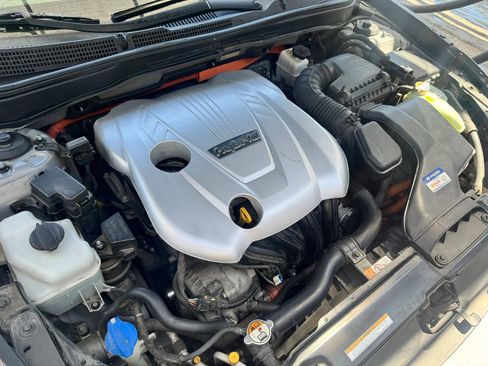 Used 2012 Hyundai Sonata Hybrid w/ Leather Pkg image 28