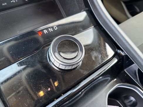 Used 2022 Jeep Grand Cherokee L Laredo w/ Luxury Tech Group I image 30