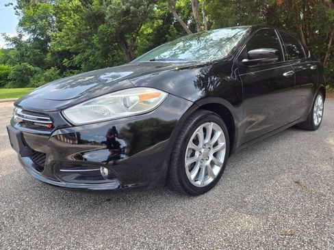 Used 2014 Dodge Dart Limited FWD image 2