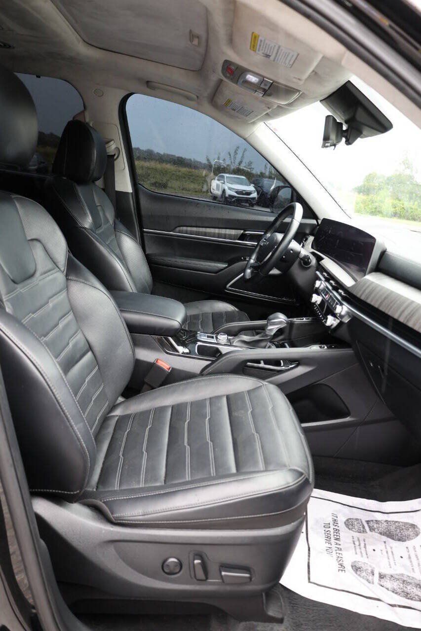 Used 2024 Kia Telluride SX Prestige AWD/4WD image 15