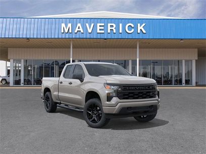 New 2026 Chevrolet Silverado 1500 Custom w/ Turbomax Blackout Package