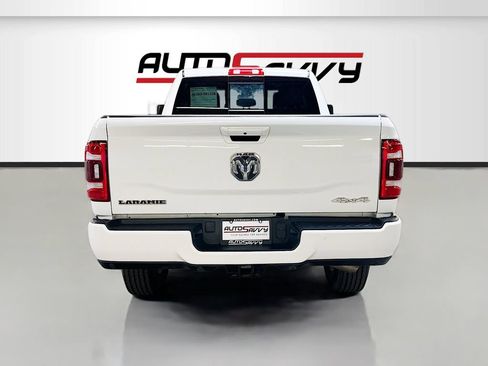 Used 2024 RAM 2500 Laramie AWD/4WD image 6