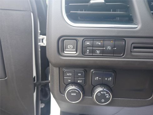 Used 2024 Chevrolet Tahoe RST w/ RST Performance Edition image 14