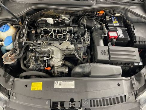 Used 2011 Volkswagen Jetta TDI FWD image 20