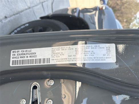 New 2026 RAM 2500 Laramie image 34