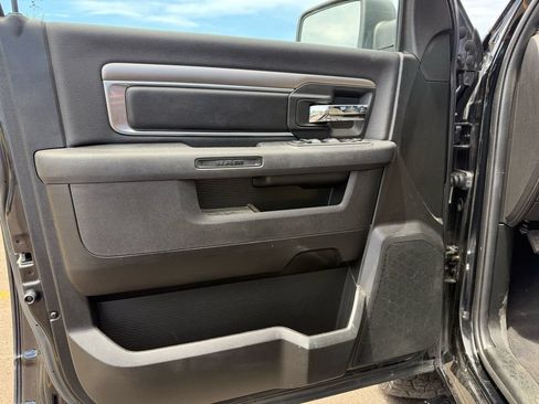 Used 2022 RAM 1500 Classic Warlock AWD/4WD image 13