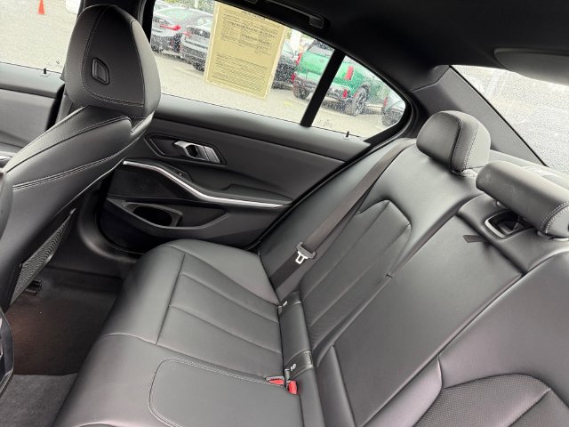 Used 2023 BMW 330i xDrive Sedan w/ Premium Package AWD/4WD image 22