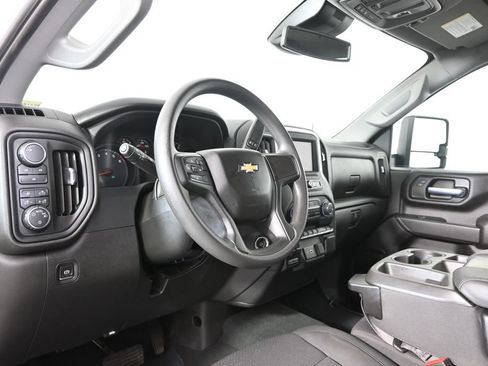 Used 2024 Chevrolet Silverado 2500 W/T w/ WT Convenience Package AWD/4WD image 22