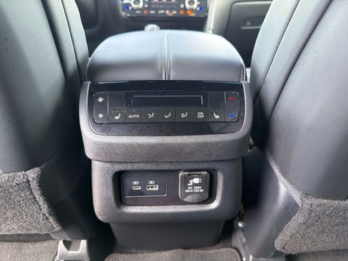 Used 2025 INFINITI QX60 Autograph AWD/4WD image 36