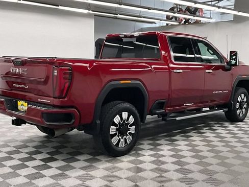Used 2024 GMC Sierra 3500 Denali w/ Denali Reserve Package AWD/4WD image 13