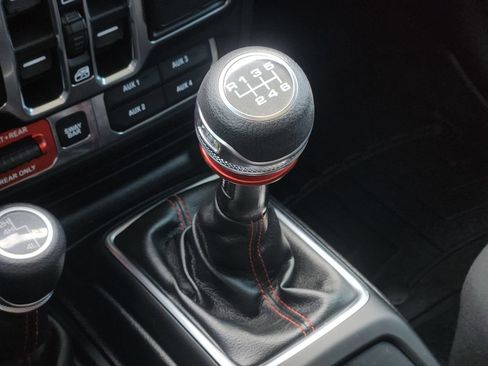Used 2020 Jeep Wrangler Unlimited Rubicon AWD/4WD image 31