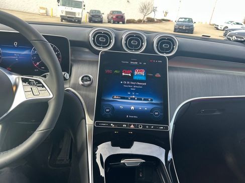 New 2026 Mercedes-Benz GLC 300 4MATIC image 17