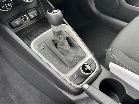 New 2026 Hyundai Venue SEL image 19