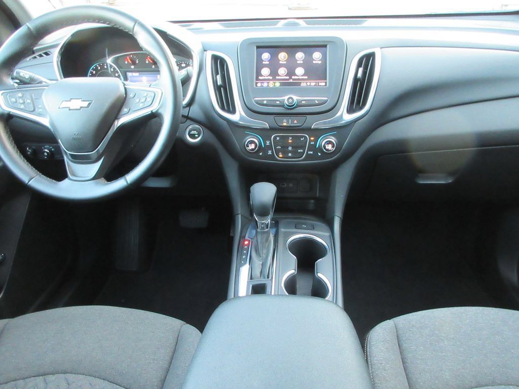 Certified 2024 Chevrolet Equinox LT AWD/4WD image 16