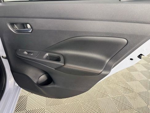 Used 2025 Nissan Versa SR w/ Trunk Package image 25