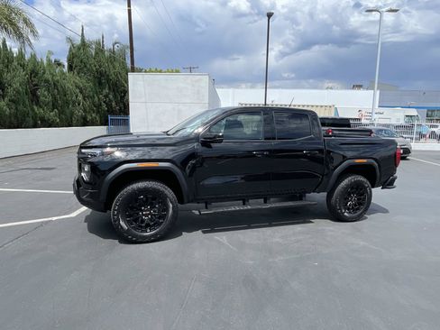 New 2026 GMC Canyon Elevation w/ Convenience Package RWD image 7