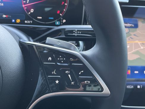 Certified 2025 Mercedes-Benz E 350 E 350 4MATIC Sedan image 30