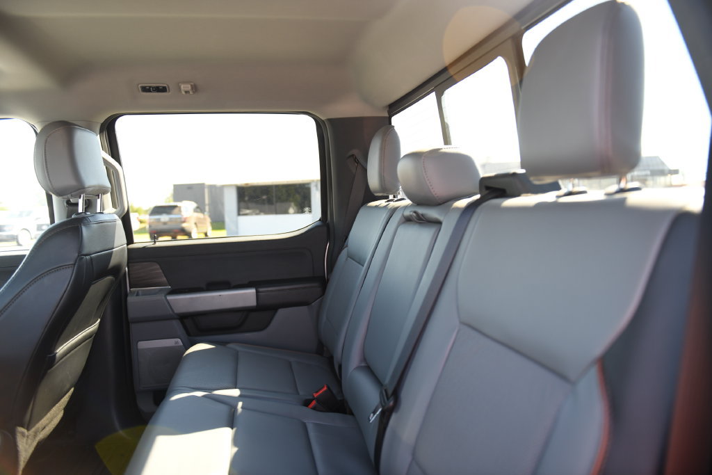 Used 2024 Ford F150 Lariat w/ Bed Utility Package AWD/4WD image 11
