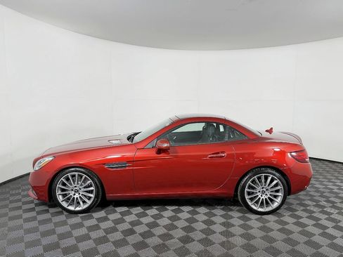 Used 2019 Mercedes-Benz SLC 300 image 18