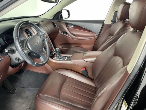 Used 2016 INFINITI QX50 AWD w/ Premium Package image 2
