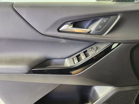 New 2026 Chevrolet Equinox LT image 19