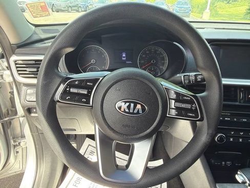 Used 2020 Kia Optima LX FWD image 14