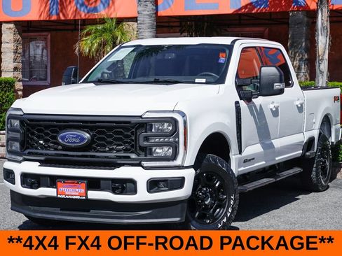 Used 2023 Ford F250 XLT w/ XLT Premium Package AWD/4WD image 4