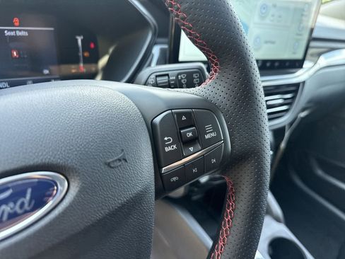 New 2025 Ford Escape ST-Line w/ Tech Pack #1 AWD/4WD image 21