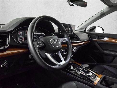 Used 2023 Audi Q5 2.0T Premium Plus w/ Premium Plus Package image 10