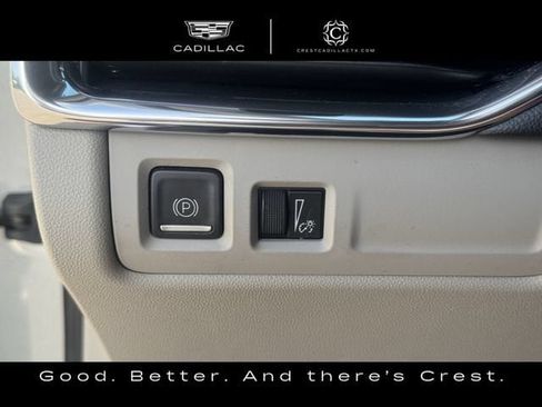 Used 2023 Cadillac XT4 Luxury FWD image 24