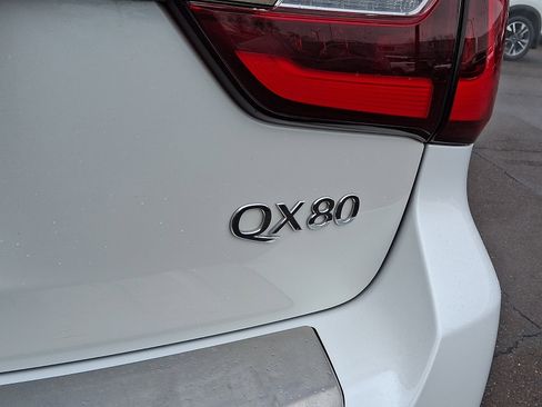 Used 2022 INFINITI QX80 Premium Select w/ Cargo Package image 31