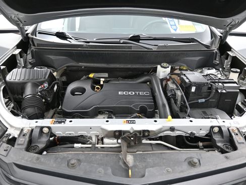 Used 2019 Chevrolet Equinox LT image 16
