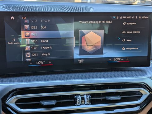 Certified 2023 BMW 330i 330i w/ M Sport Package image 25