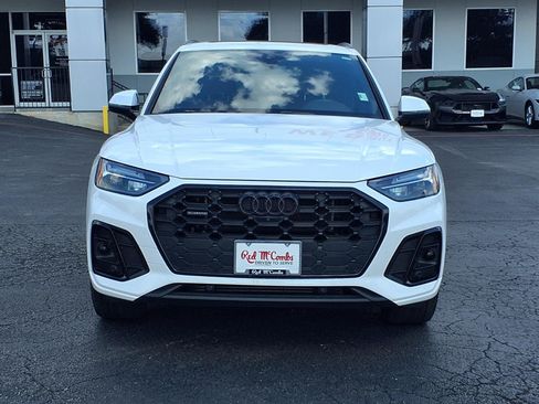Used 2023 Audi Q5 e Premium Plus w/ Premium Plus Package AWD/4WD image 2